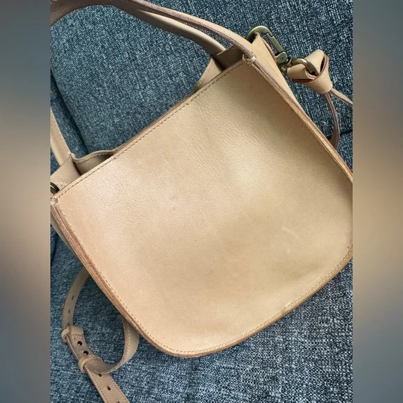 Madewell The Sydney Crossbody Bag - Earthen Sand - Picture 4 of 8